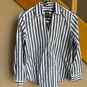 Blue and white button up